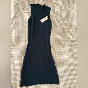 Elegant Navy Sleeveless Dress